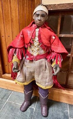 Dolls house miniature 1:12 ARTISAN man in costume doll (2) by JILL BENNETT