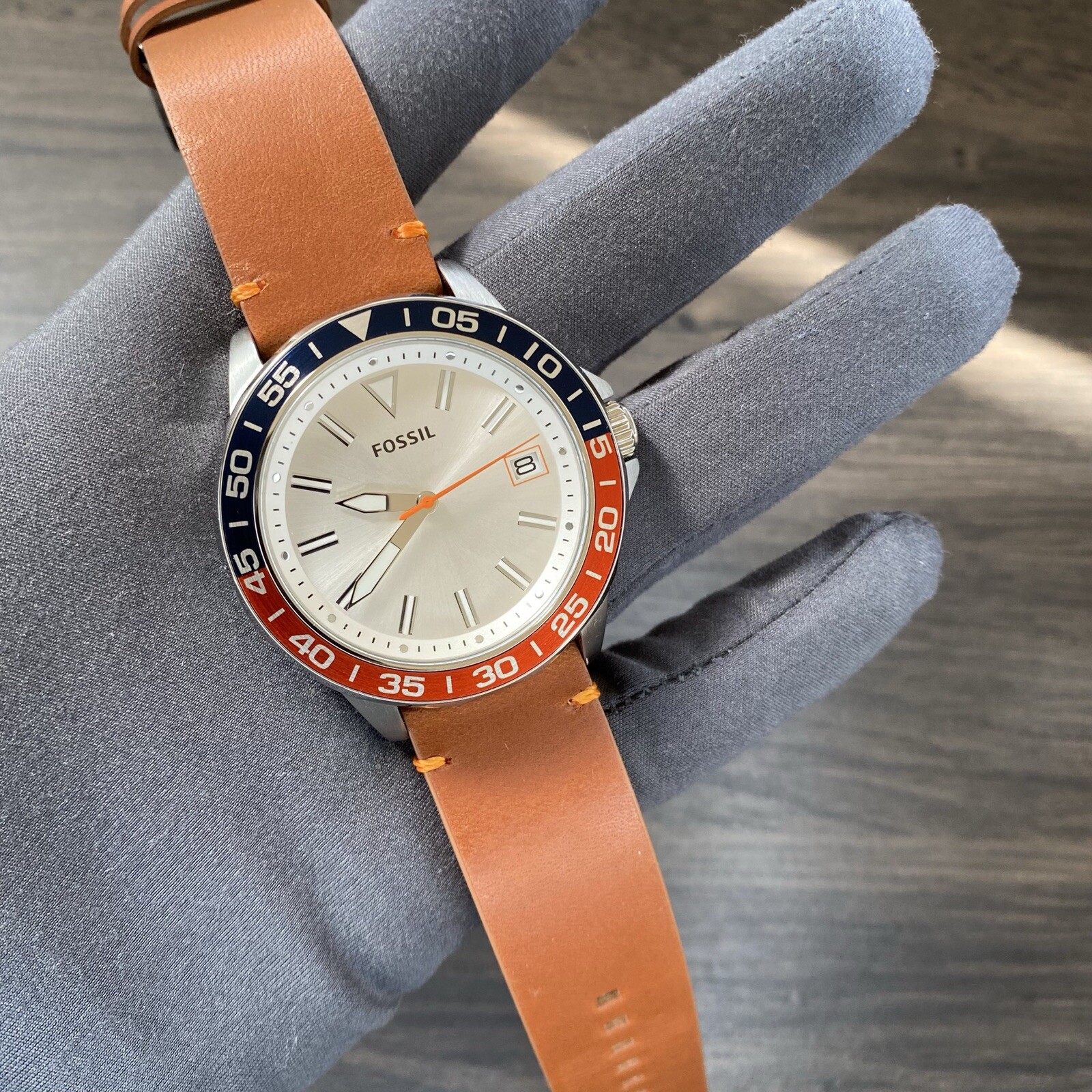 Fossil Bannon Three-hand Date Luggage 
