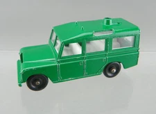 Vintage 1960s Matchbox Lesney No.12 Diecast Green Land Rover Safari Truck No Top