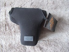 USA Gear DSLR Camera Case/SLR Camera Sleeve for Zoom Lens with Neoprene Protecti