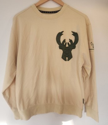 Stadium Essentials Men's Sz. M Cream & Green Milwaukee Buck Basketball Top