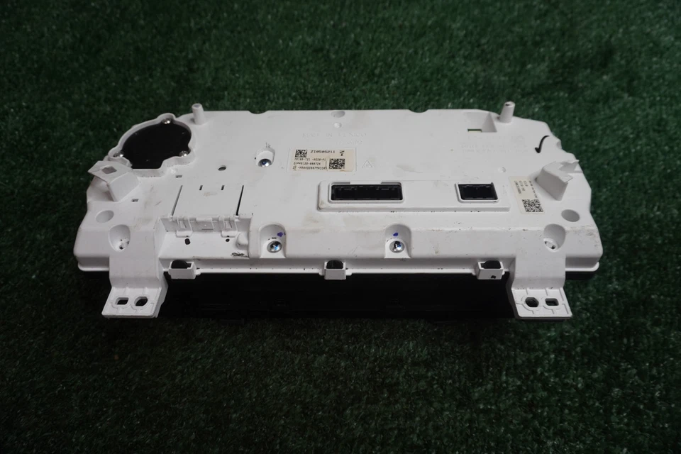 2004 年本田 CIVIC 速度计集群原始设备制造商 78100T21A620M1 54K 英里 — 第 3/4 张图片