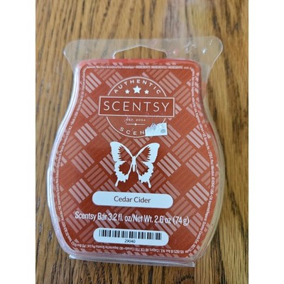 Scentsy Wax Melt Bar Cedar Cider 2.6 oz Red Home Fragrance 8 Cubes New