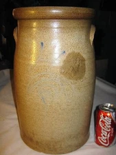 ANTIQUE USA COUNTRY PRIMITIVE RED WING FOLK ART 4 GAL STONEWARE BUTTER CHURN US