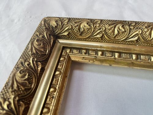 ANTIQUE FITS 13" X 18" GOLD GILT ORNATE WOOD FRAME FINE ART VICTORIAN - Picture 1 of 9
