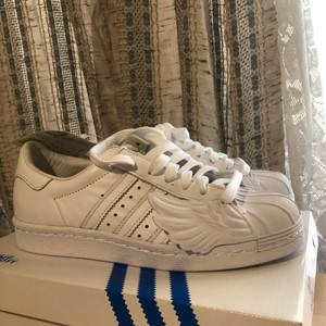 jeremy scott superstar wings