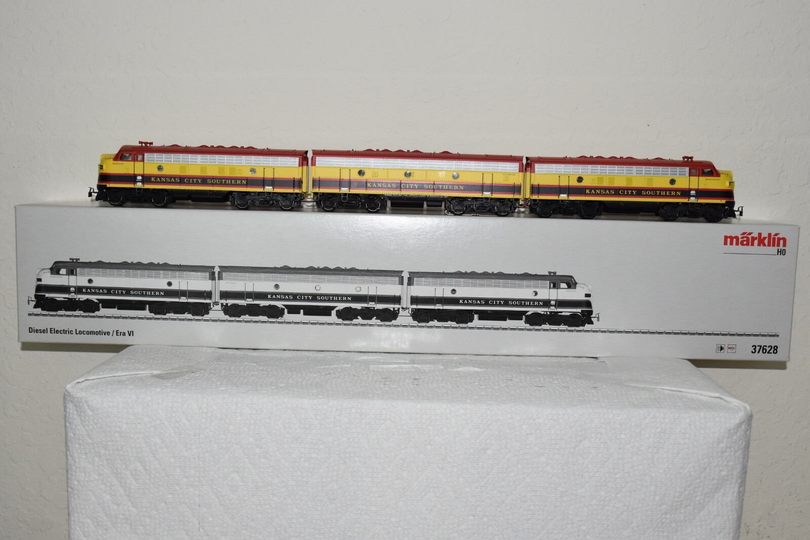 Picture 1 of 13