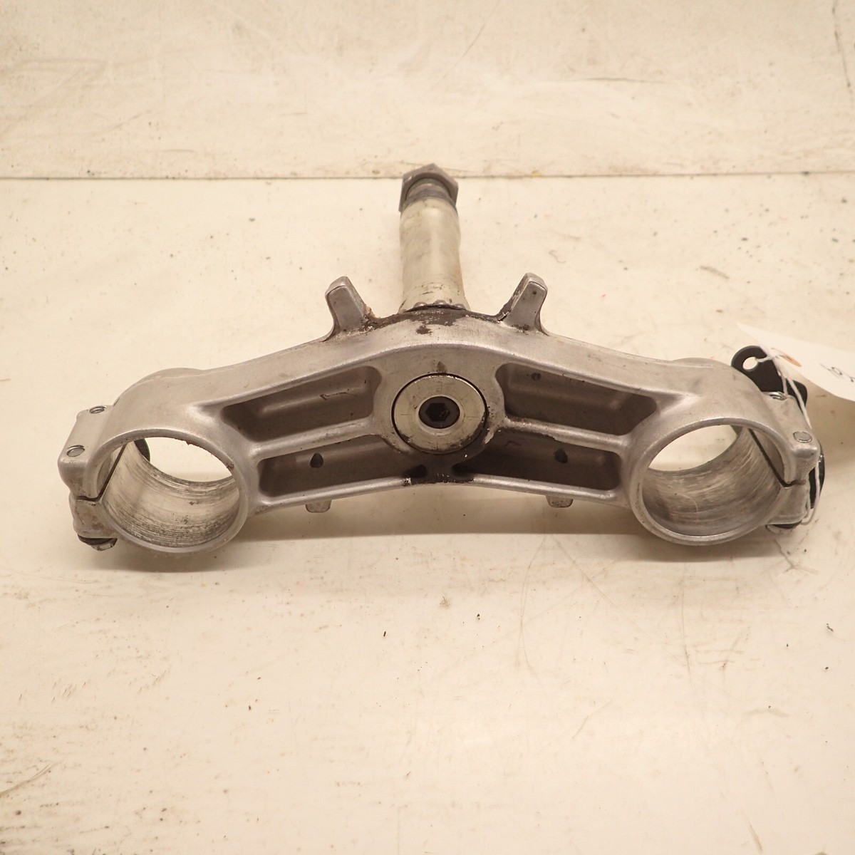 04 05 Kawasaki ZX10R ninja zx 10 r triple tree steering stem lower