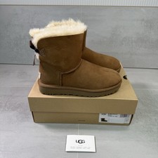Women’s UGG Mini Bailey Bow II boots in chestnut - UK5.5