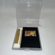 Nintendo Game Boy Cleaning Kit Cartridge with Plastic Case With Pads