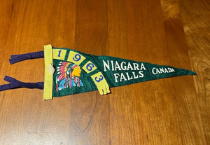 VINTAGE! Canada Niagara Falls 1963 Felt Pennant 12" Green