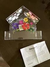 Plow And Hearth Clear Window Bird Feeder Hydrangea Brand New 