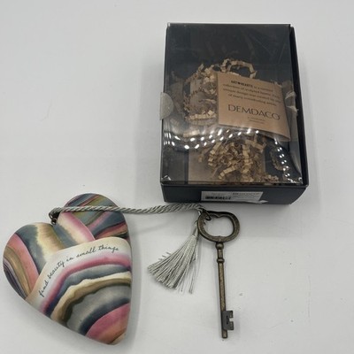 ''Find Beauty is Small Things'' Demdaco Art Hearts W/ Original Box USED