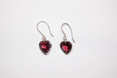 K14WG White Gold Garnet Heart Earring Red Gem Used Light Wear