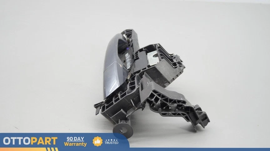 Manija de puerta delantera derecha del lado del pasajero Mercedes-Benz GL450 X16 2011-2016 FABRICANTE DE EQUIPOS ORIGINALES Foto 3 de 4