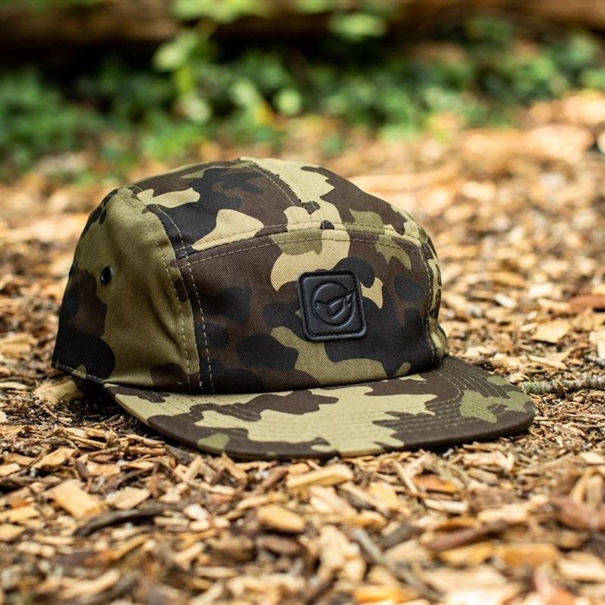 Korda LE Boothy Kamo / Carp Fishing Clothing