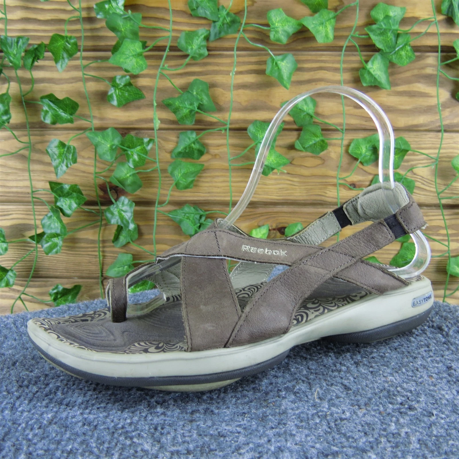 Sandali sportivi Reebok donna Easy Tone pelle marrone taglia 10 medi usati delicatamente 2025