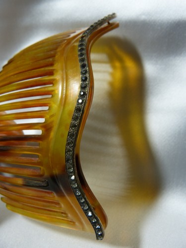 Kamm Tiara Diadem Antik Gebogen Aus Horn Mit Strasslinie Dekor - Picture 13 of 22