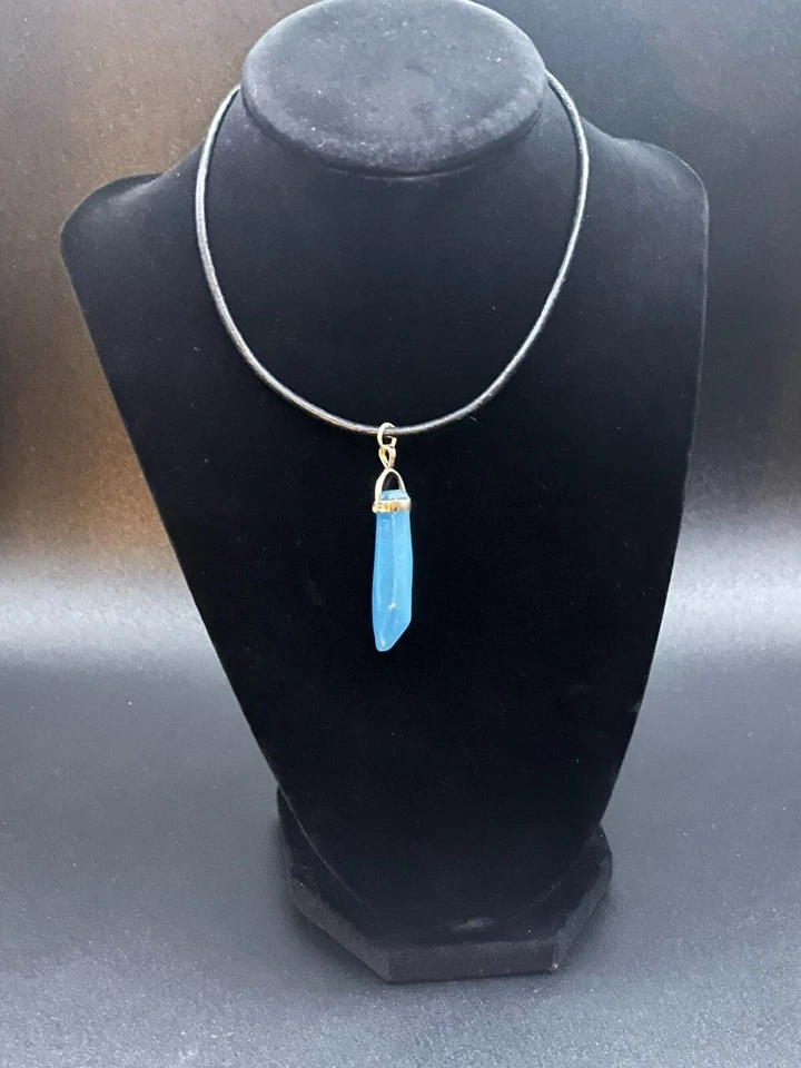 Collar Cosplay, Collar Prisma Brilla en la Oscuridad, Collar Atlantis, Kidda Foto 2 de 4