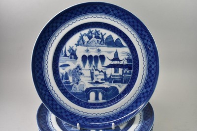 Mottahedeh Blue Canton 10'' Dinner Plates