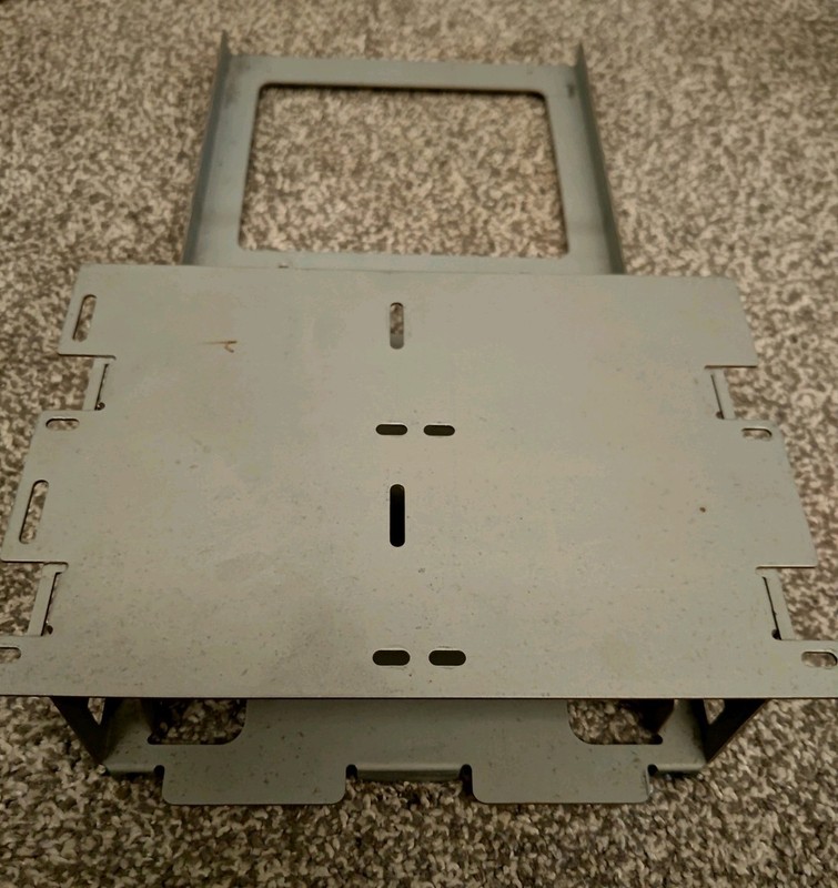 Amiga 2000 PSU/Floppy Drive Chassis