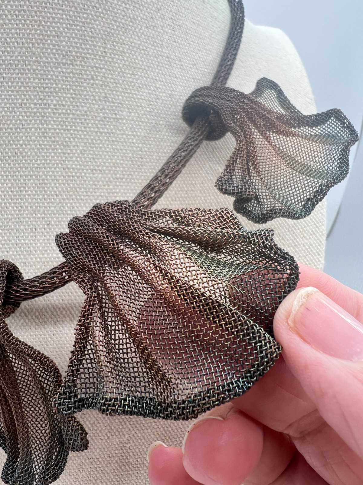 Sarah Cavender Mesh Metalworks Necklace Five Leaf Ginkgo Dark Finish Artisan