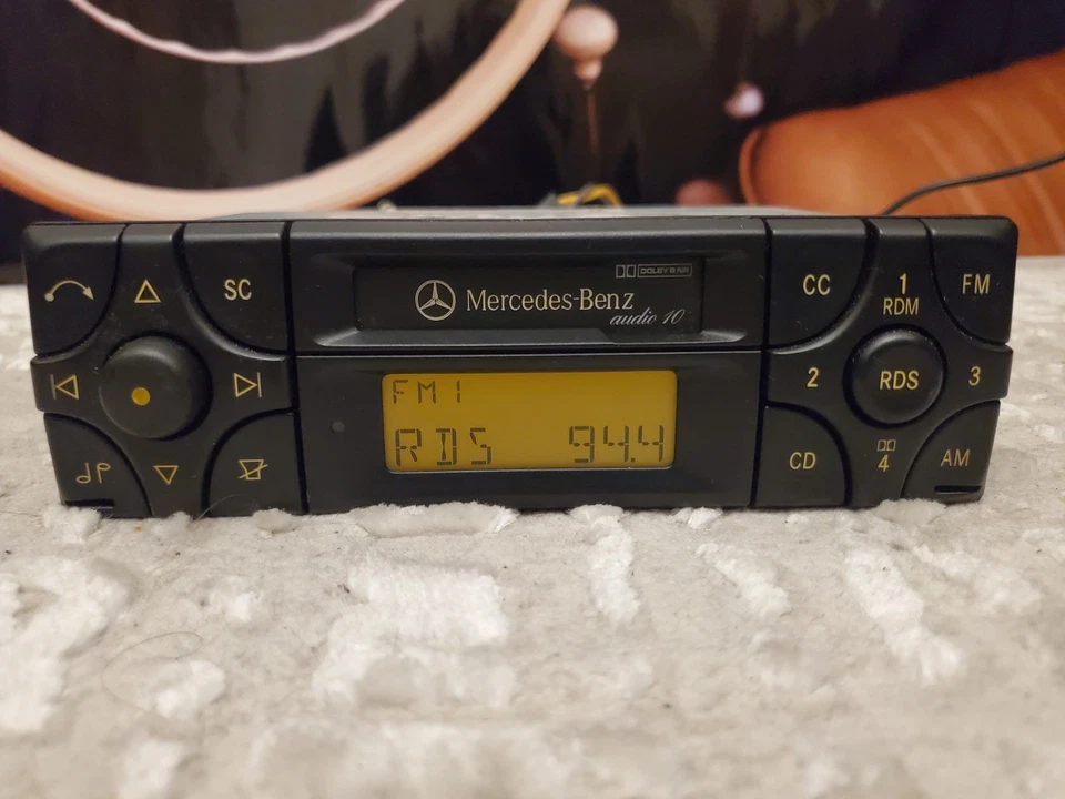 Mercedes Audio 10 Becker BE3100 Radio/CC player for w210 w202 w140 w124 CLK SLK - Bild 2 von 4