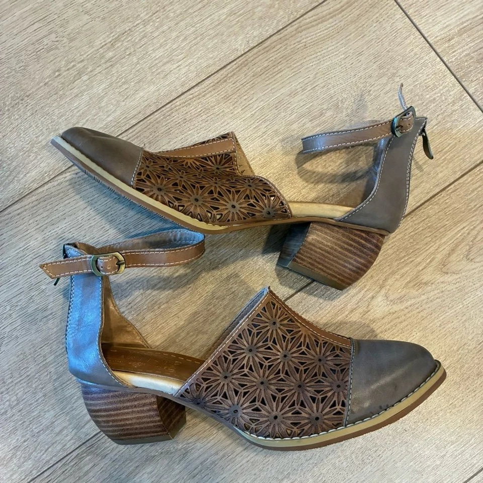 L’Artiste Spring Step Pauletta Leather Cutout Floral Heeled Sandal Size 39/8.5 - Image 4 of 4