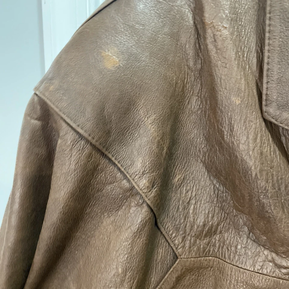 Men’s American Eagle Dark Brown Bomber Leather Jacket Size 44 - Image 4 of 4