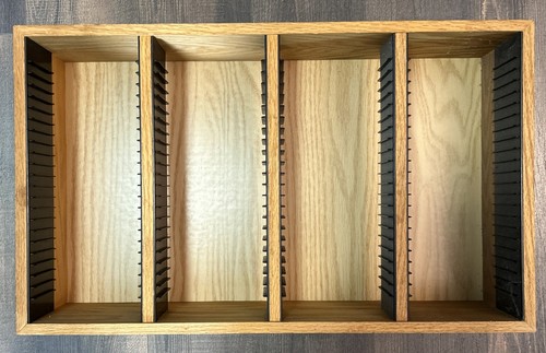 Vintage Case Logic 100 CD Storage Wood Display Rack CD-100 Faux Vtg Tower