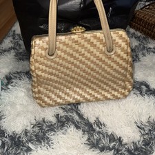 vintage beige and ivory woven straw wicker clutch purse with a top handle