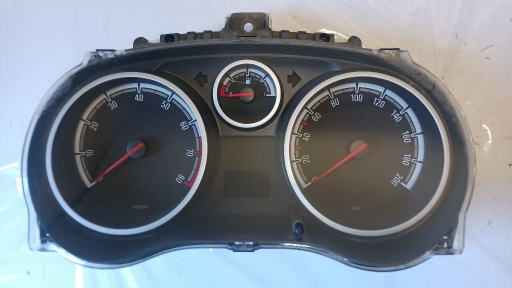 OPEL CORSA «D» (2011) QUADRO STRUMENTI 13373005