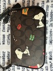 Coach Peanuts Snoopy Nolita 19 Brown ( Christmas) — photo 3