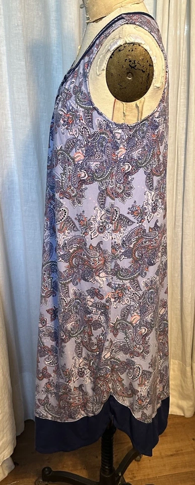 Camisón tejido paisley azul, rojo, rosa sin mangas Ellen Tracy para mujer talla S usado Foto 3 de 4