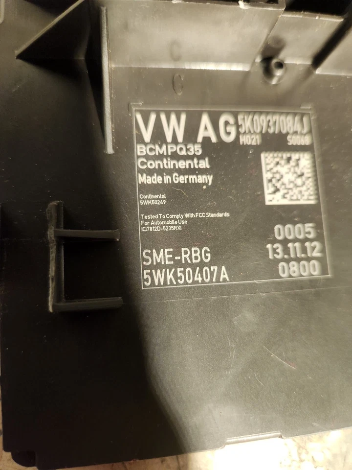 Volkswagen Tiguan 2013 módulo de control de carrocería BCM módulo BCM Foto 2 de 4