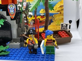 Lego 6264: Pirates Islanders: Forbidden Cove 100% Complete w/Instructions c.1994