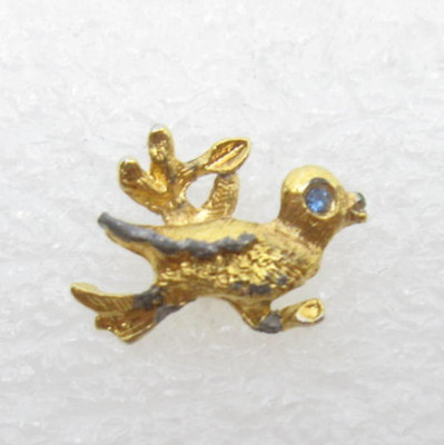 Gold Tone Bluebird of Happiness Pin Blue Rhinestone Eye Tiny Label Pin (E682)
