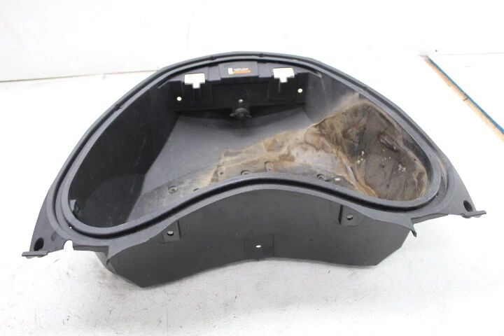 Victory Vision Tour 2013 compartimento trasero del maletero con cubiertas de carenado Foto 4 de 4