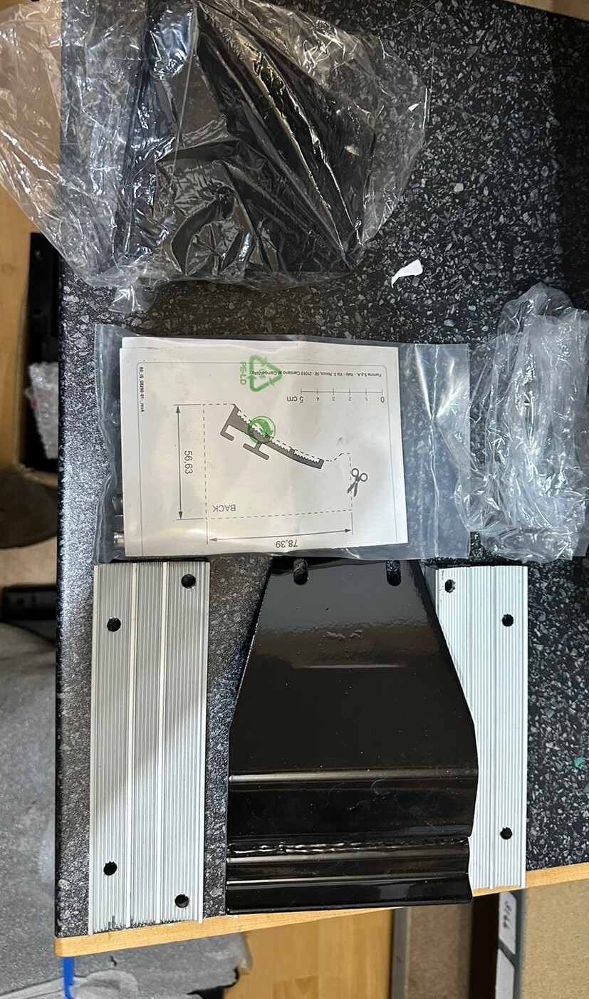 Fiamma PSA F45S Awning Adaptor Kit - 98655Z090 image 2