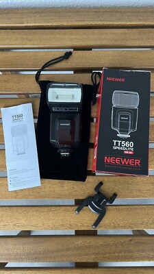 Neewer TT560 Speedlite Flash (Blitz/Kamerablitz) - Top-Zustand