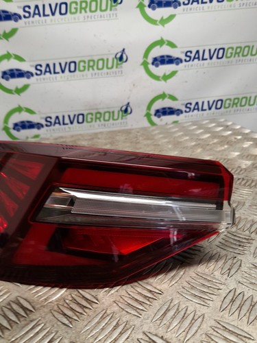 MK1 SKODA KAROQ REAR LIGHT ON BODY (PASSENGER SIDE) ESTATE 5DR 57A945207C 17-24 - Picture 4 of 23