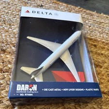 Delta Airlines (Daron) Die Cast  Aircraft Model# RT4994 #K