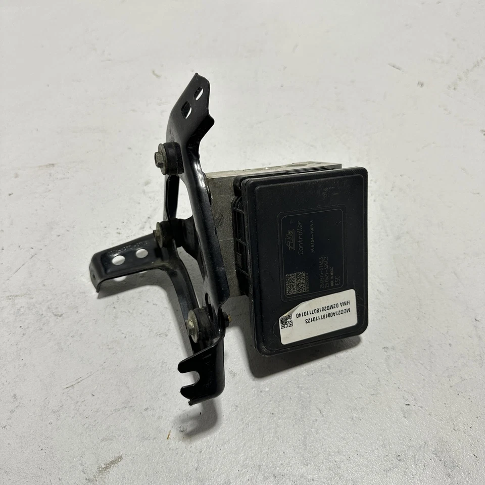 Conjunto de módulo de bomba de freno antibloqueo ABS Honda Pilot 2016-2018 OEM Foto 2 de 4