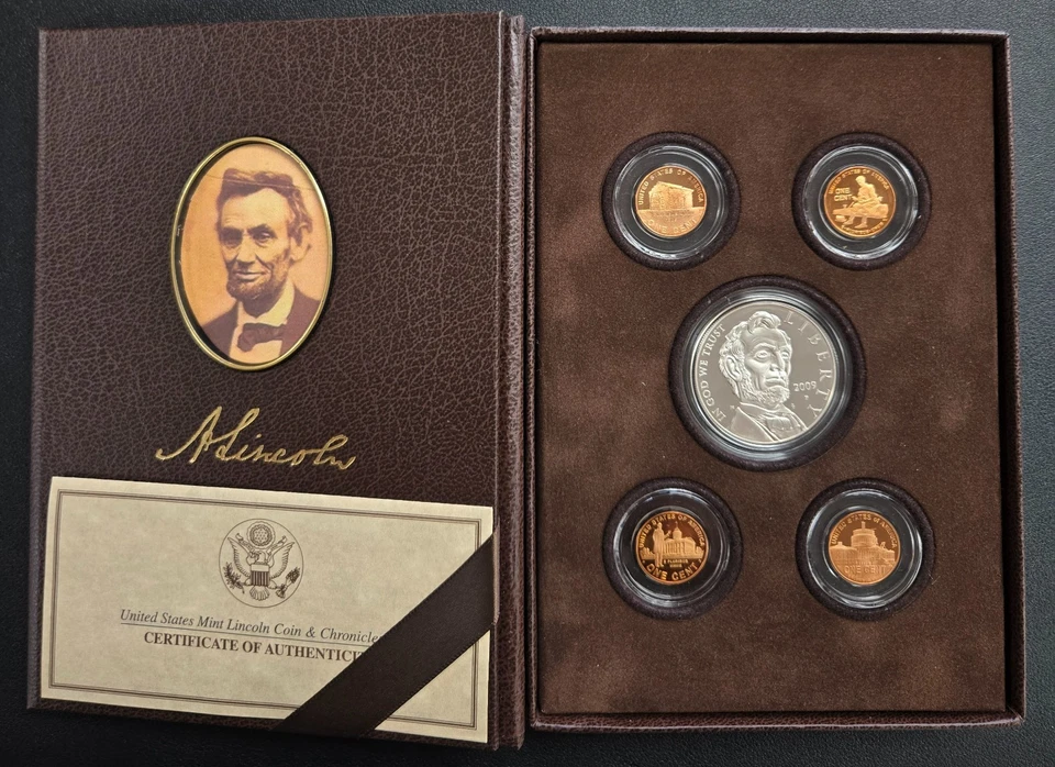 2009 United States Mint Lincoln Coin and Chronicles Set with COA - Image 3 of 3