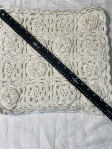 Grandma Old-fashioned Handmade Beige Doilies/Crotchet Flower Throw Pillow Cover - Picture 7 of 7