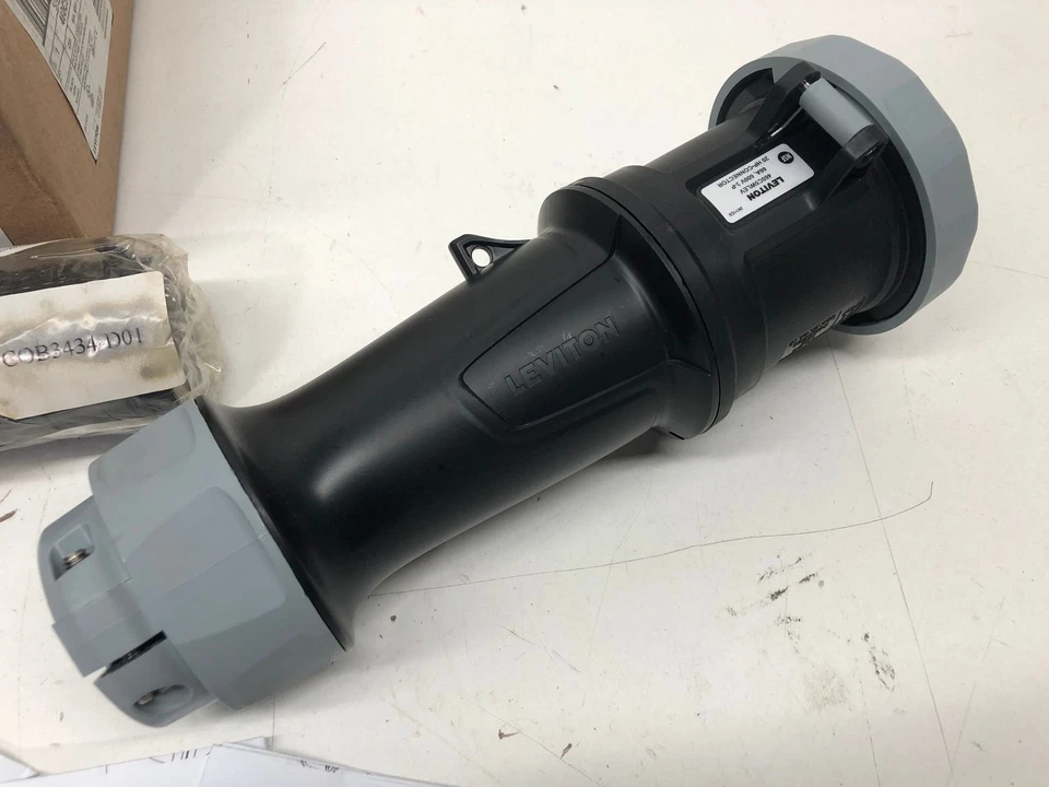 Leviton 60 AMP 600V 3 Phase 4 Watt IEC 60309-1 and 60309-2 Sleeve Connector - Image 2 of 2