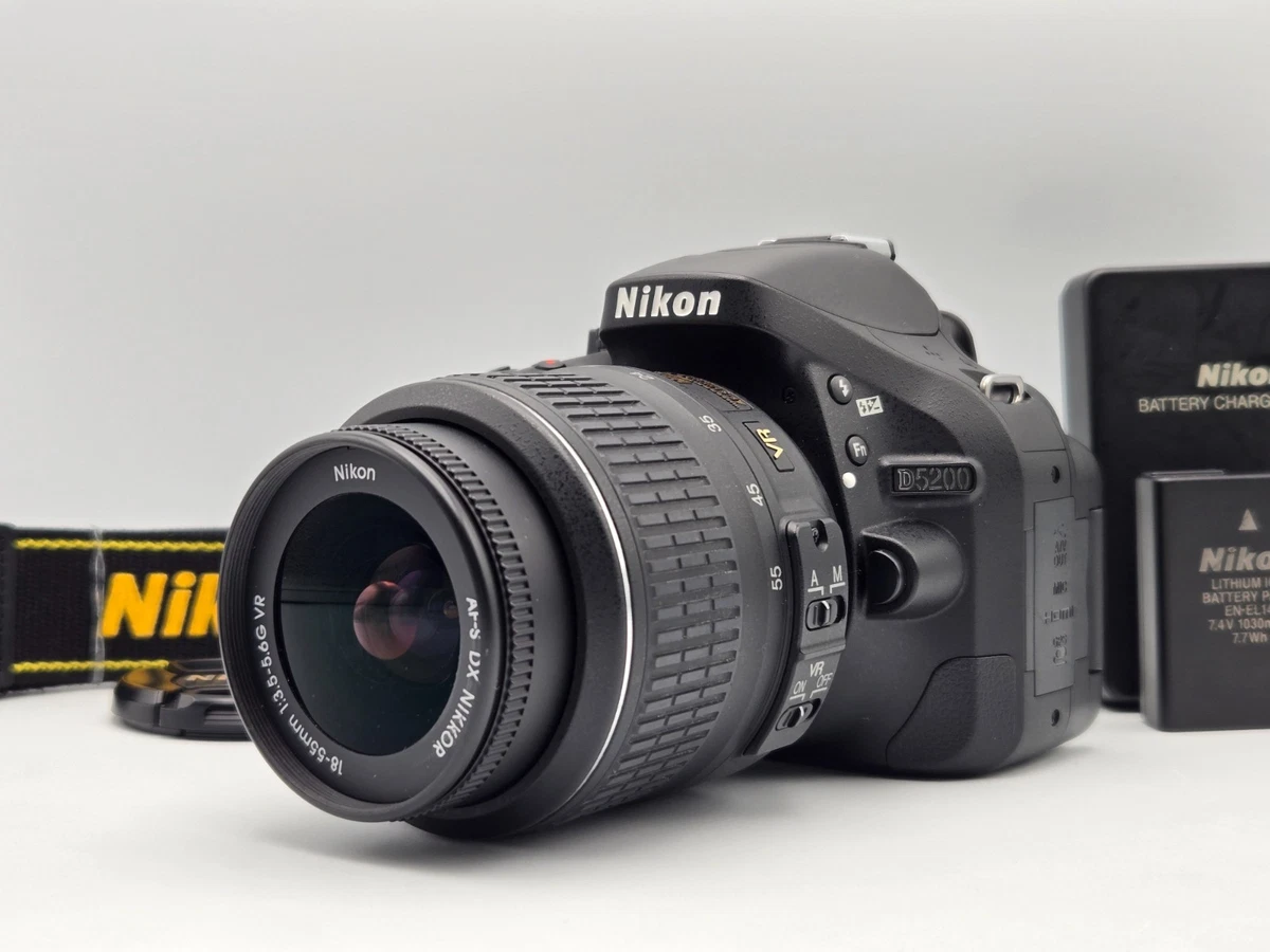 Appareil Photo Nikon D5200 + Objectif 18-55 Mm (noir, Occasion, Bon état)