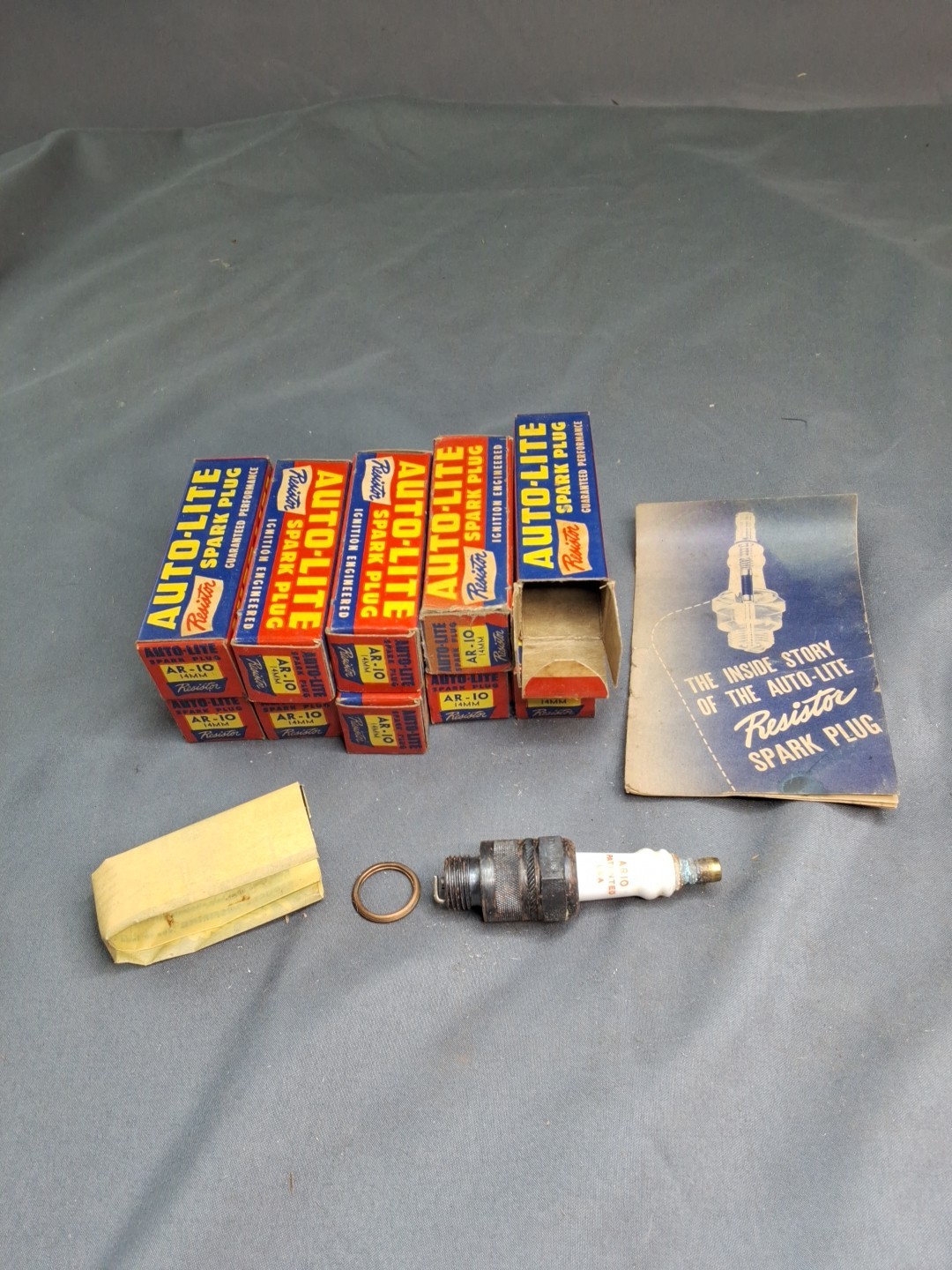 10 new old stock AR-10 Auto-Lite spark plugs 