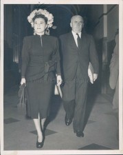 1947 Photo Annette Karson Rifkin Herman Vice President Monogram Suffolk People