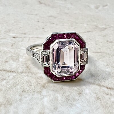 Sehr feiner handgefertigter Platin Art Deco Stil Kunzit, Rubin & Diamant Heiligenschein Ring